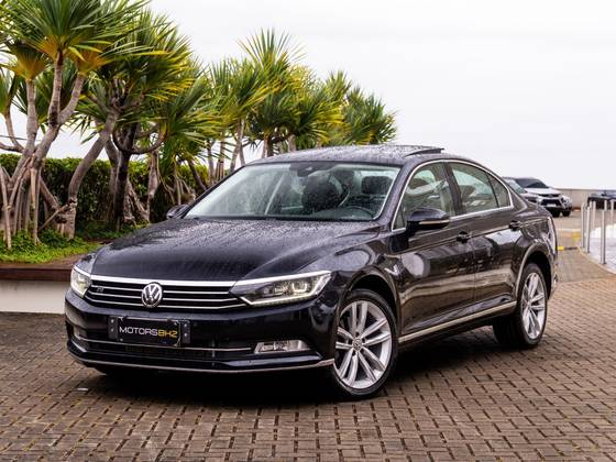 VOLKSWAGEN PASSAT 2.0 16V TSI BLUEMOTION GASOLINA HIGHLINE 4P DSG VOLKSWAGEN PASSAT 2.0 16V TSI BLUEMOTION GASOLINA HIGHLINE 4P DSG
